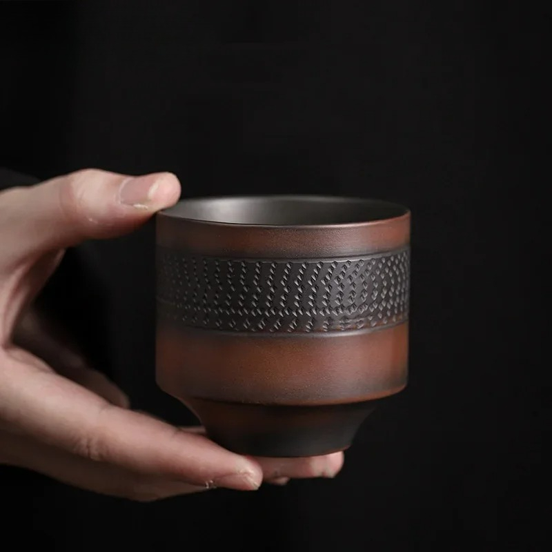 Celadon Ceramic Cup - Fioletowa ceramiczna filiżanka do herbaty, ręcznie