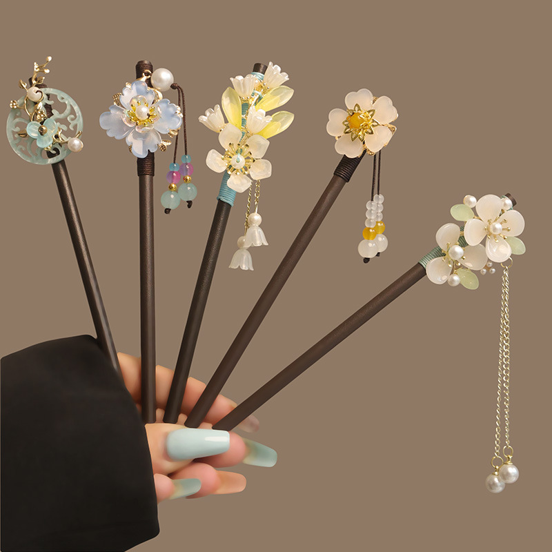 Hanbok Hair Pin - Kwiatowe Frędzle Perłowe Szpilki do Włosów