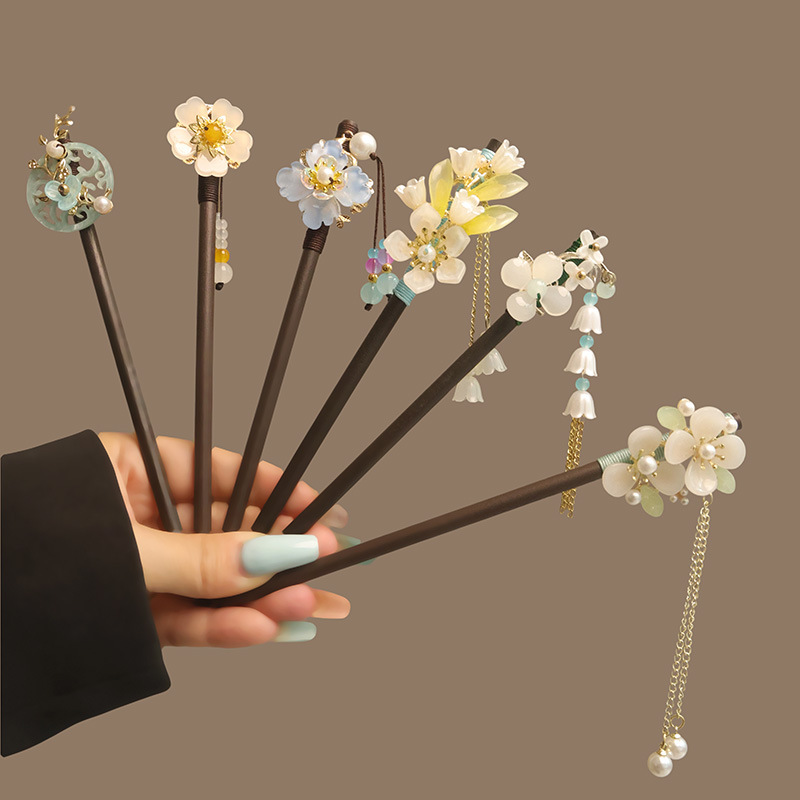 Kwiatowe Frędzle Perłowe Szpil – Hanbok Hair Pin recenzja i cena